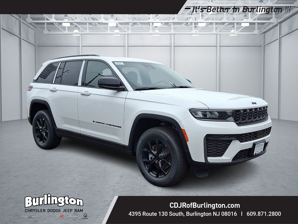 2026 Jeep Grand Cherokee GRAND CHEROKEE LAREDO ALTITUDE 4X4 in Bright White Clear-Coat Exterior Paint — front three-quarter view