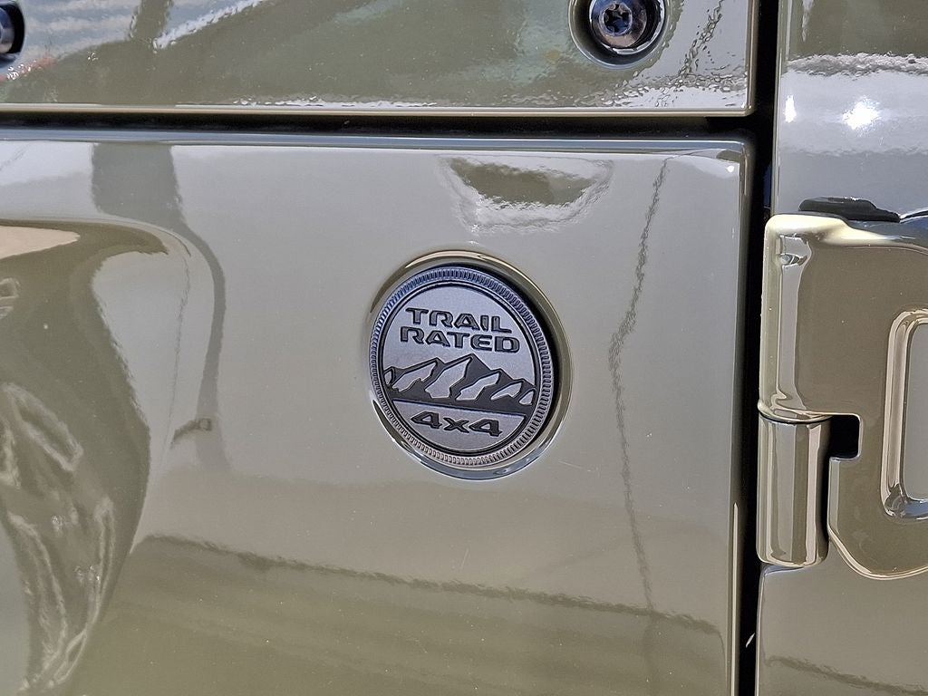 2026 Jeep Gladiator — detail view